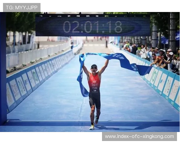 中国铁人三项队首次夺冠 中国铁人三项队首次夺冠