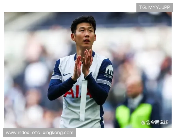 孙兴慜中场断球启动形成极速反击 孙兴慜中场断球启动形成极速反击