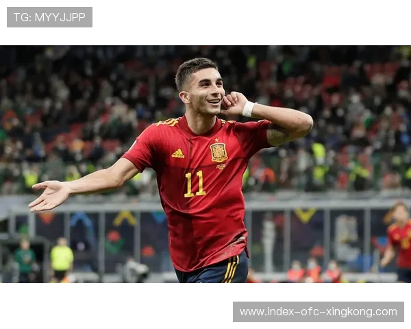 费兰托雷斯横敲一脚形成破门良机,巴萨攻击体系成形 费兰托雷斯横敲一脚形成破门良机,巴萨攻击体系成形