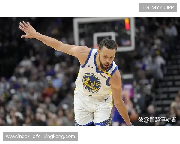 库里再中超远三分，勇士锁定结局