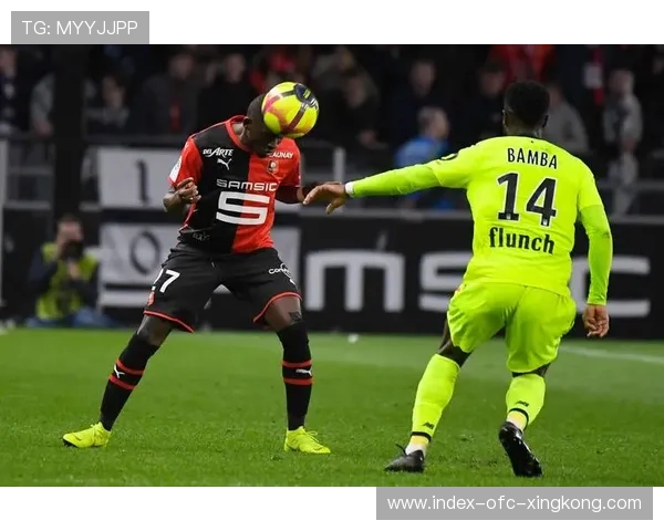 法甲摩纳哥战术执行到位,三分轻松带走